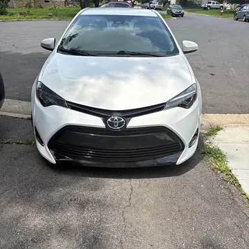 2019 Toyota Corolla LE Sedan 4D