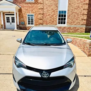 2019 Toyota Corolla LE Sedan 4D