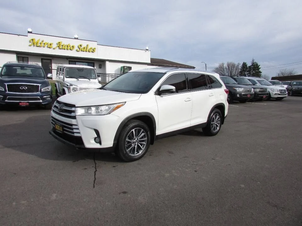 2019 Toyota Highlander - Image 3 of 20
