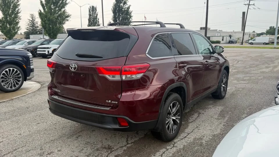 2019 Toyota Highlander - Image 4 of 14