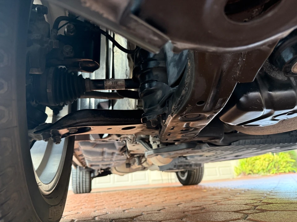 2019 Toyota Highlander - Image 13 of 21