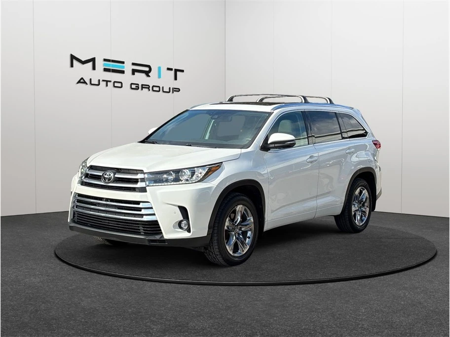 2019 Toyota Highlander - Image 4 of 21