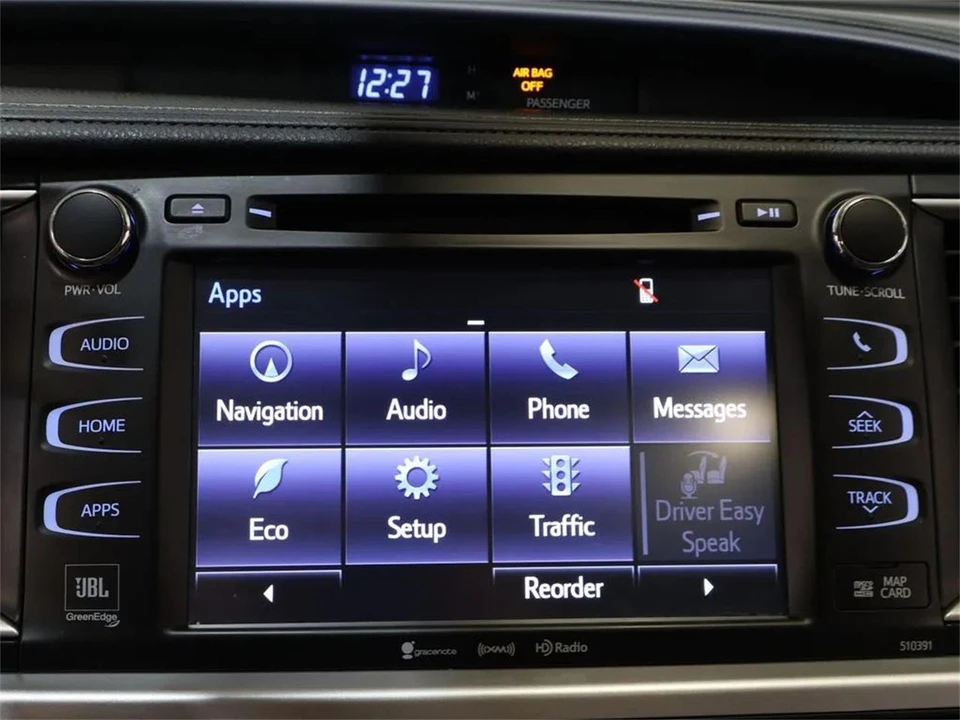 2019 Toyota Highlander - Image 19 of 31