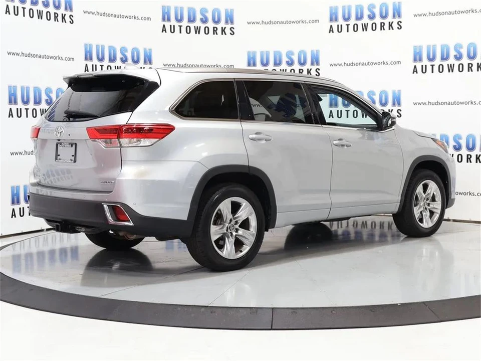 2019 Toyota Highlander - Image 6 of 31