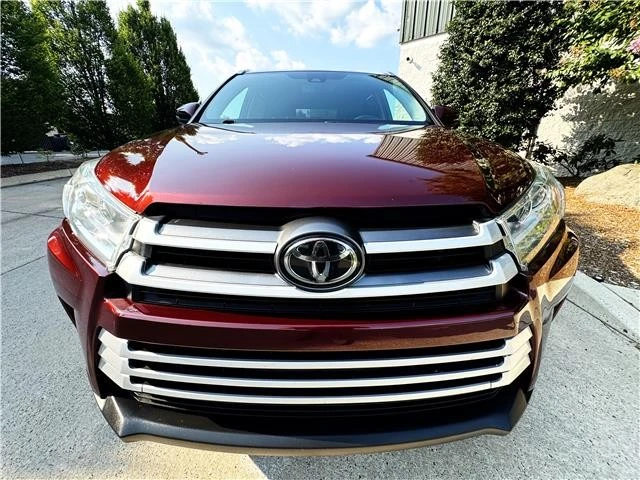 2019 Toyota Highlander - Image 7 of 21