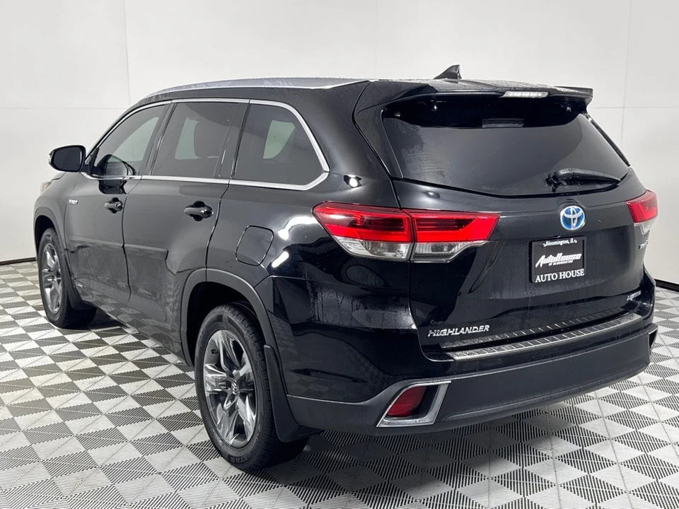 2019 Toyota Highlander - Image 7 of 12