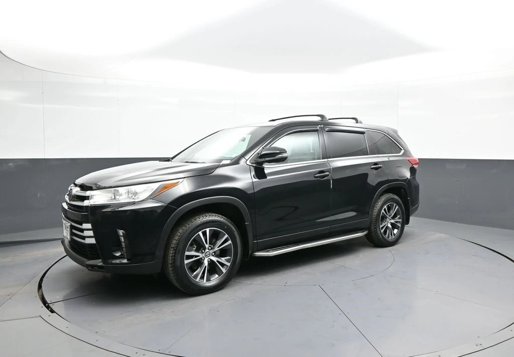 2019 Toyota Highlander - Image 10 of 12