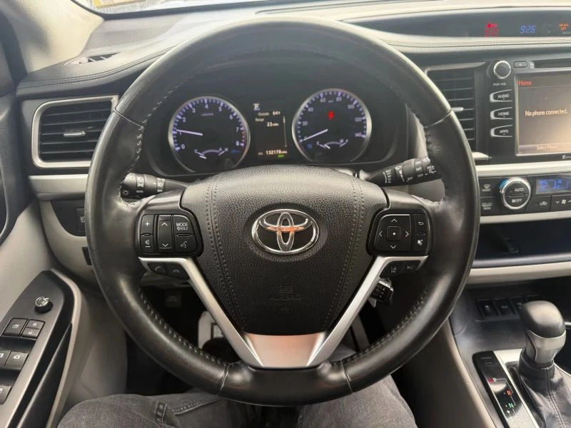 2019 Toyota Highlander - Image 12 of 12