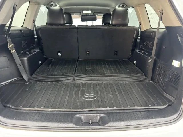 2019 Toyota Highlander - Image 7 of 12