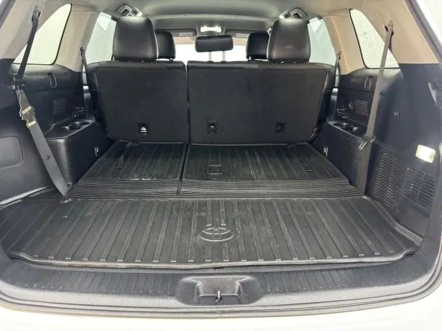 2019 Toyota Highlander - Image 7 of 12