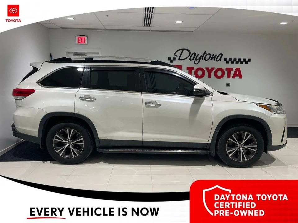2019 Toyota Highlander - Image 2 of 10