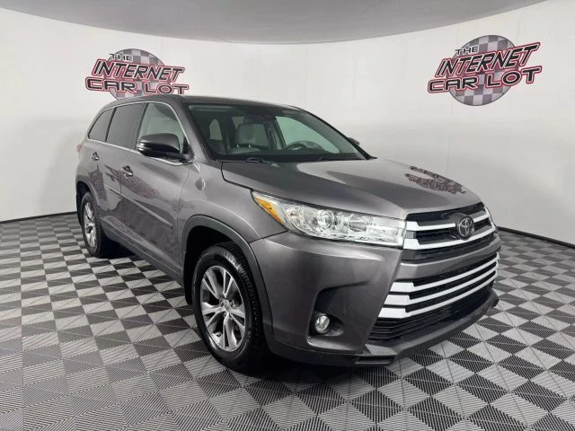 2019 Toyota Highlander - Image 9 of 12