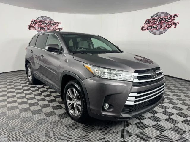 2019 Toyota Highlander - Image 9 of 12