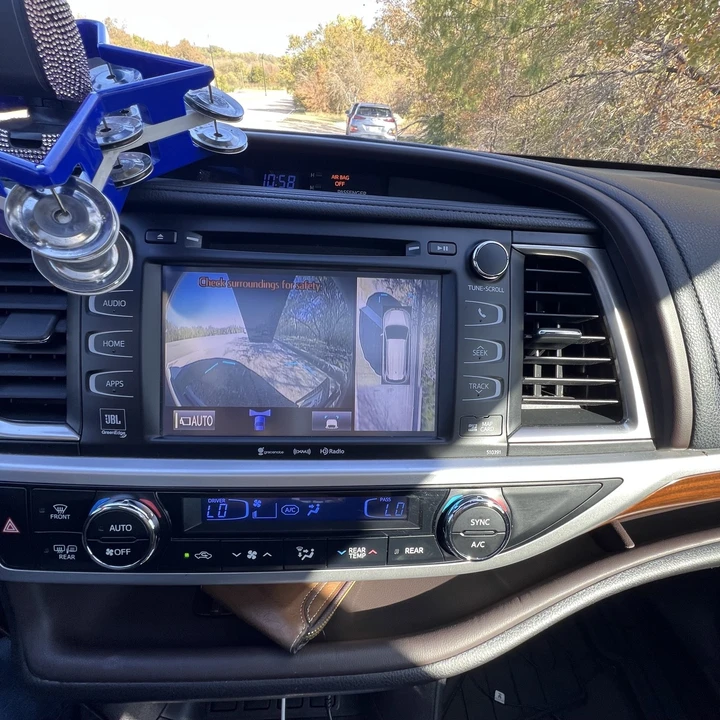 2019 Toyota Highlander - Image 19 of 19
