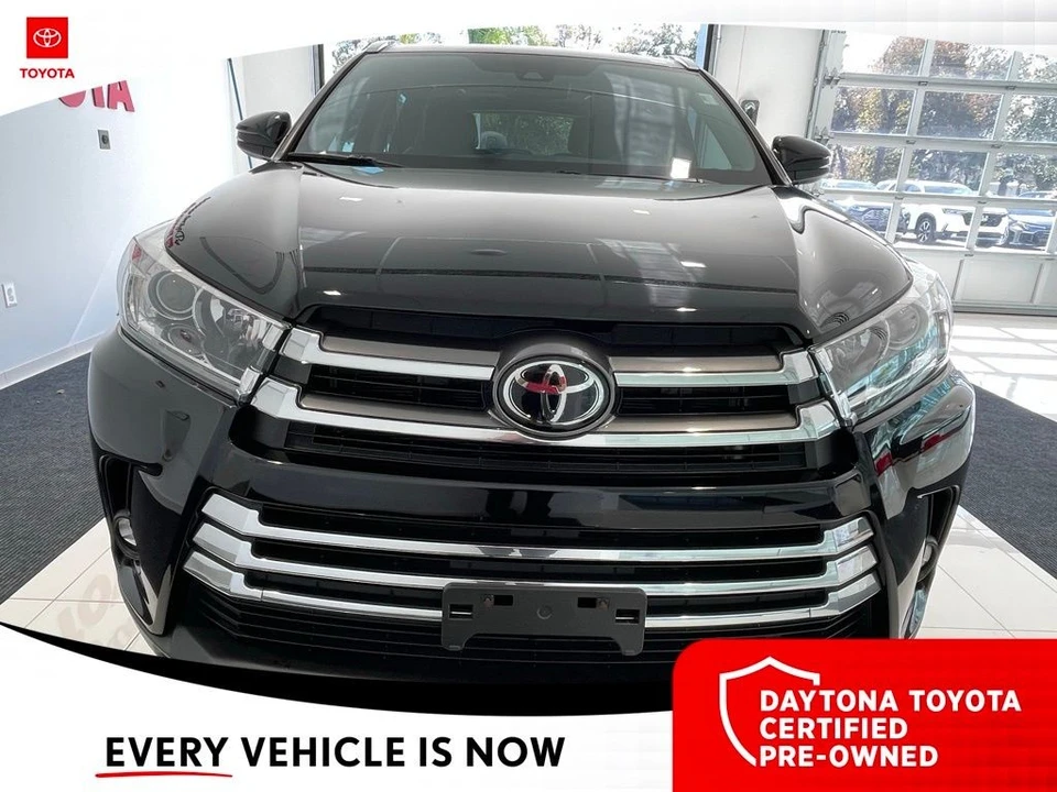 2019 Toyota Highlander - Image 11 of 12
