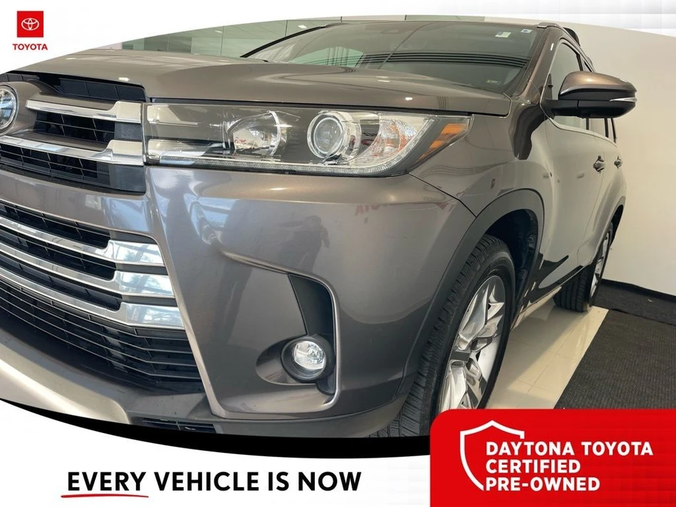 2019 Toyota Highlander - Image 6 of 12