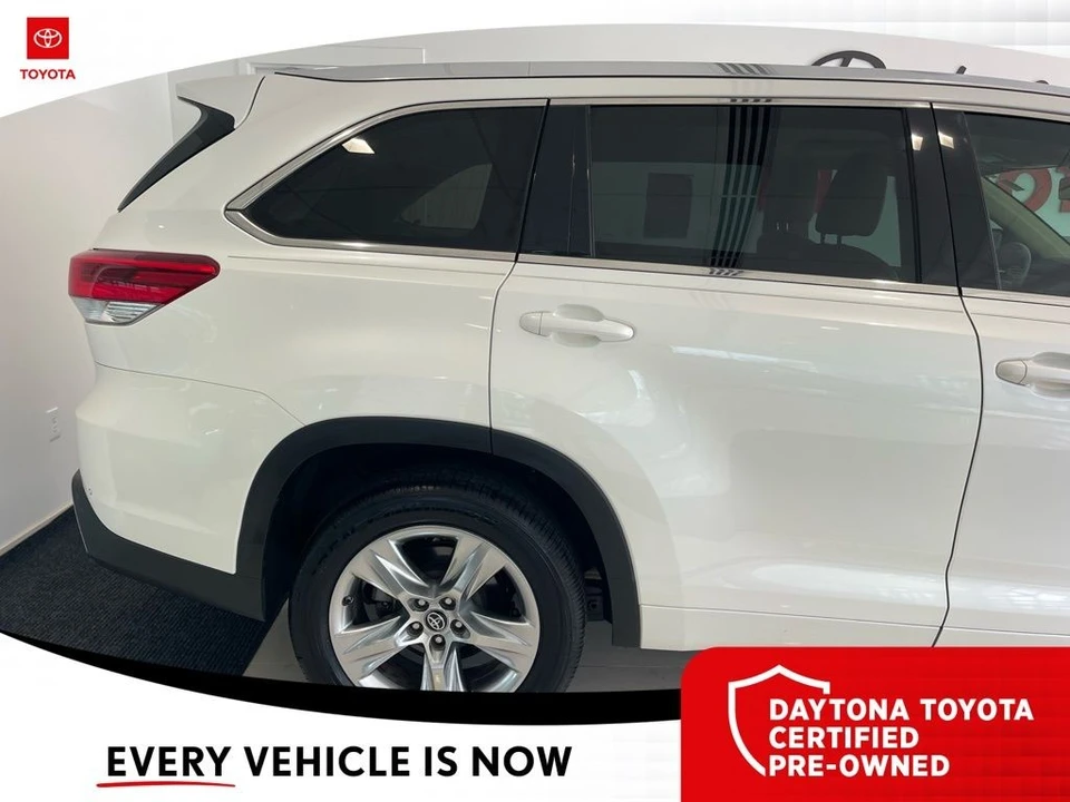 2019 Toyota Highlander - Image 10 of 12