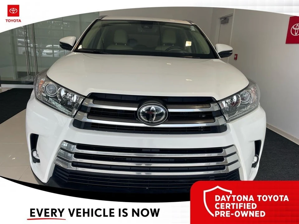 2019 Toyota Highlander - Image 4 of 12