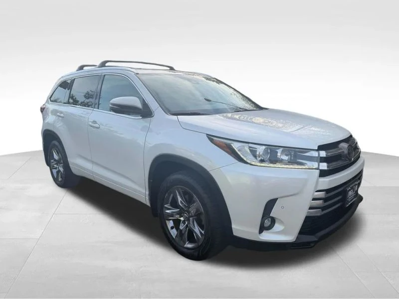 2019 Toyota Highlander - Image 10 of 12