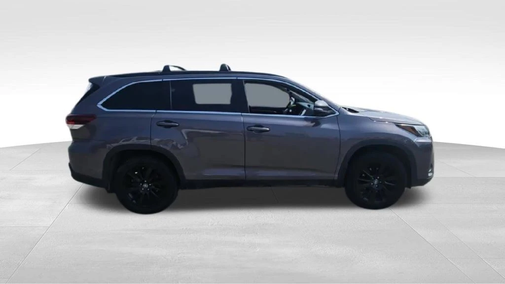 2019 Toyota Highlander - Image 9 of 12