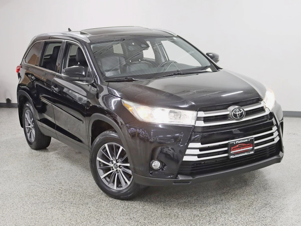 2019 Toyota Highlander - Image 5 of 12