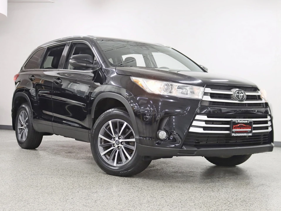 2019 Toyota Highlander - Image 6 of 12