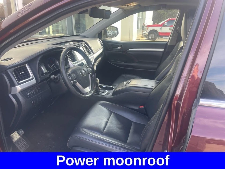 2019 Toyota Highlander - Image 12 of 12