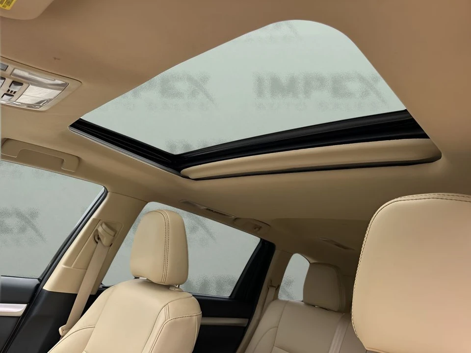 2019 Toyota Highlander - Image 11 of 12
