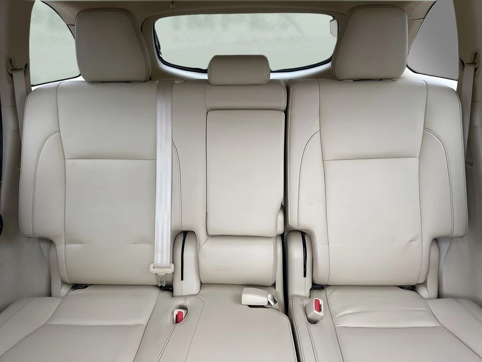 2019 Toyota Highlander - Image 12 of 12