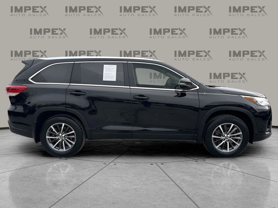 2019 Toyota Highlander - Image 6 of 12