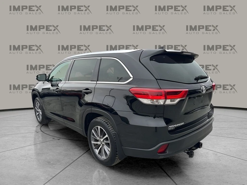 2019 Toyota Highlander - Image 3 of 12