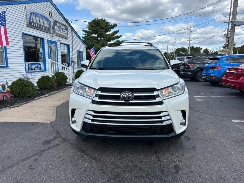 2019 Toyota Highlander - Image 11 of 12