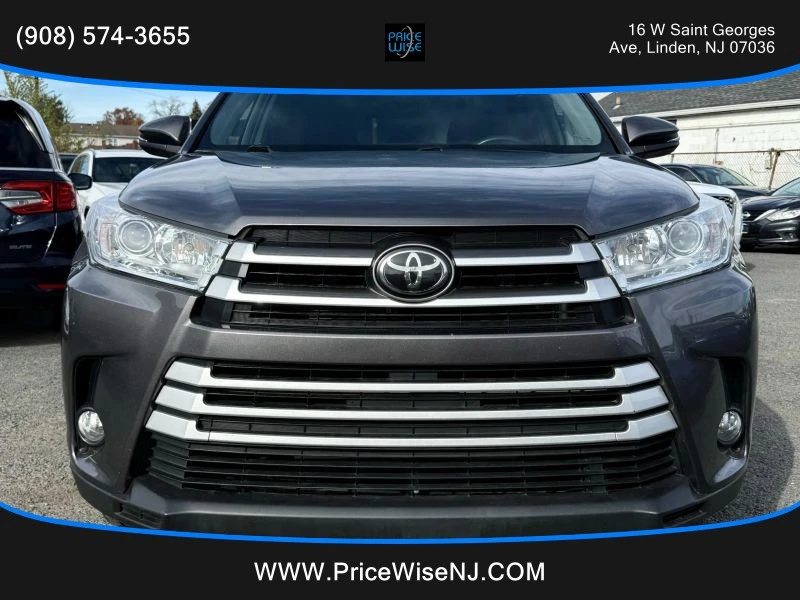 2019 Toyota Highlander - Image 2 of 12