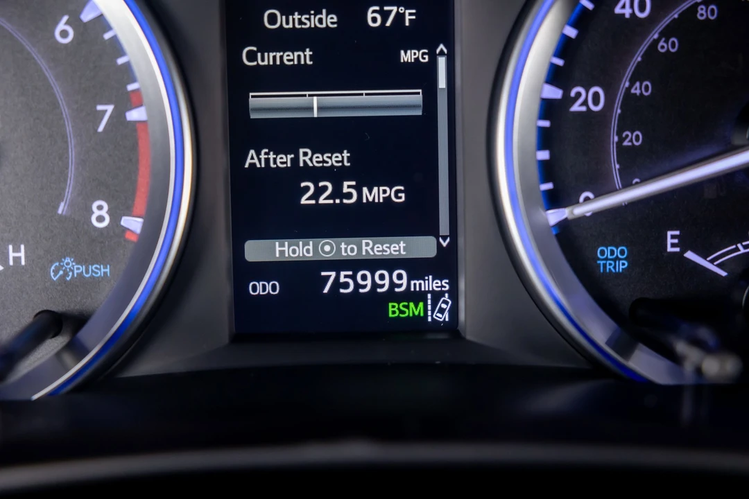 2019 Toyota Highlander - Image 12 of 12