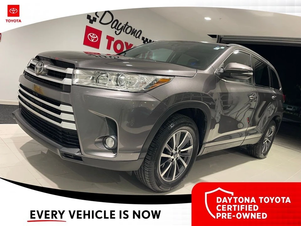 2019 Toyota Highlander - Image 11 of 12