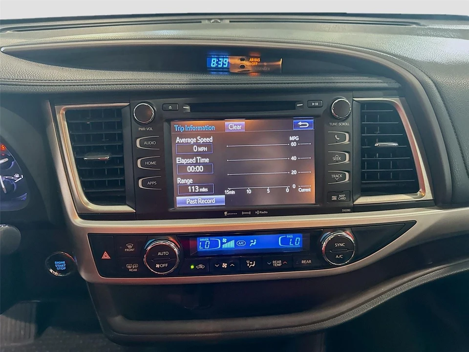 2019 Toyota Highlander - Image 9 of 21