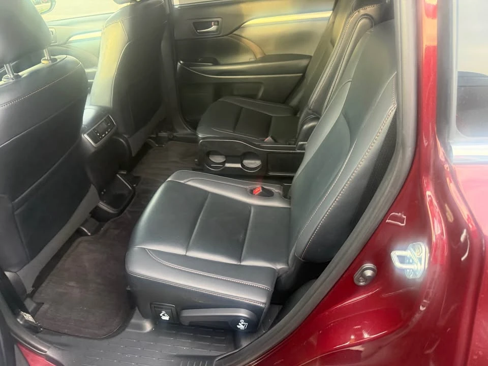 2019 Toyota Highlander - Image 5 of 6