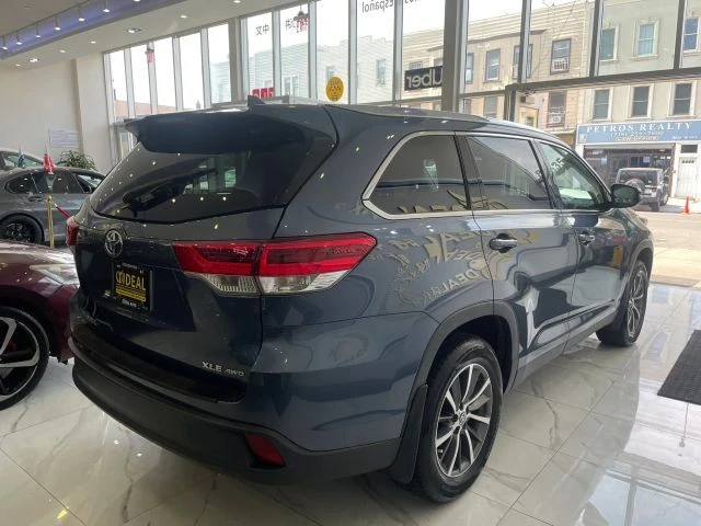 2019 Toyota Highlander - Image 6 of 31