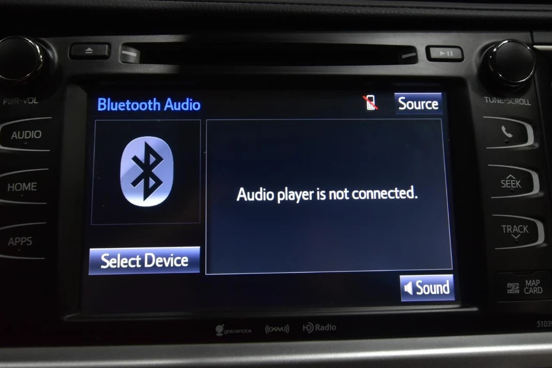 2019 Toyota Highlander - Image 23 of 31