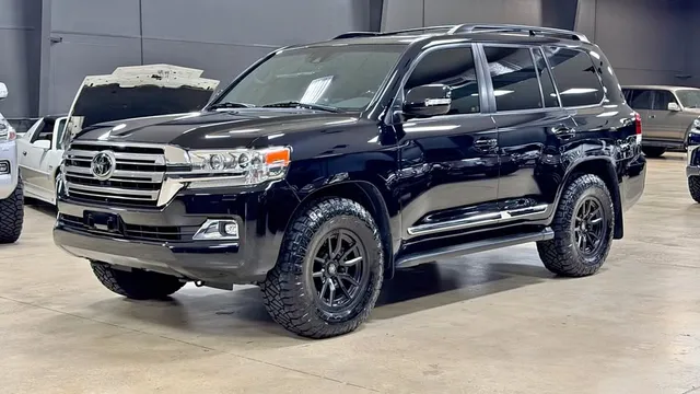 2019 Toyota Land Cruiser 200 Series