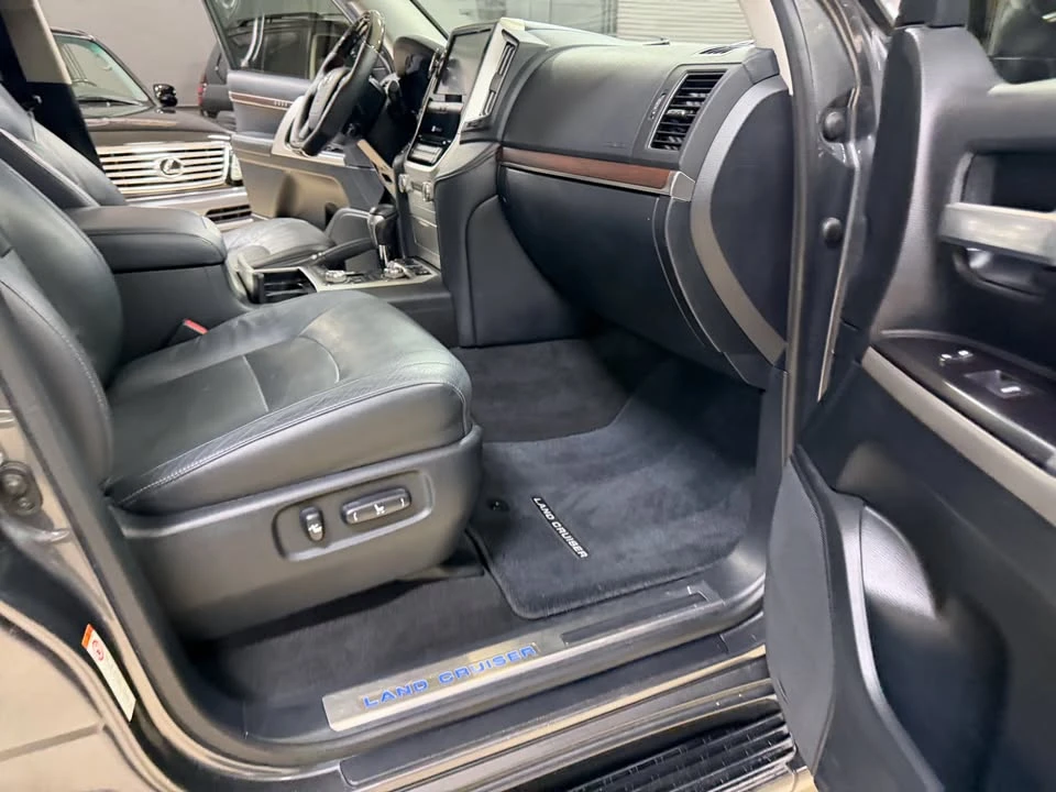 2019 Toyota J200 Land Cruiser - Image 14 of 20