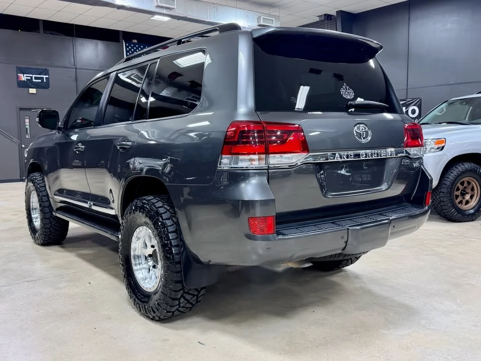 2019 Toyota J200 Land Cruiser - Image 8 of 20