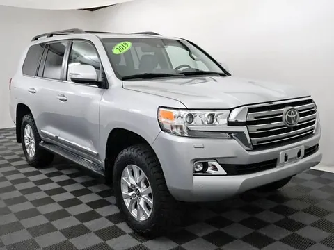 2019 Toyota Land Cruiser