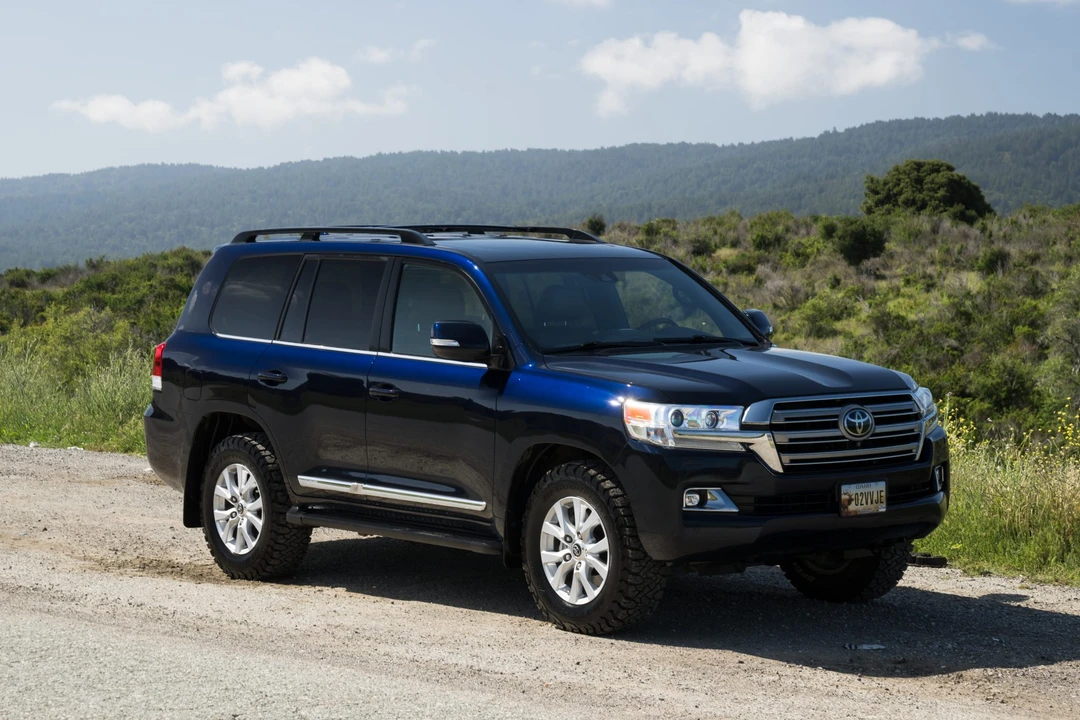 2019 Toyota J200 Land Cruiser - Image 17 of 31