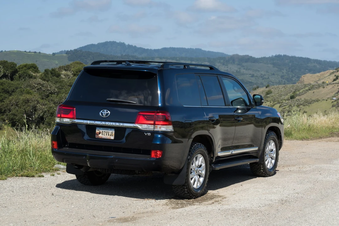 2019 Toyota J200 Land Cruiser - Image 28 of 31