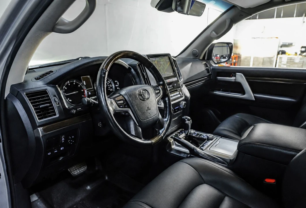 2019 Toyota J200 Land Cruiser - Image 3 of 31
