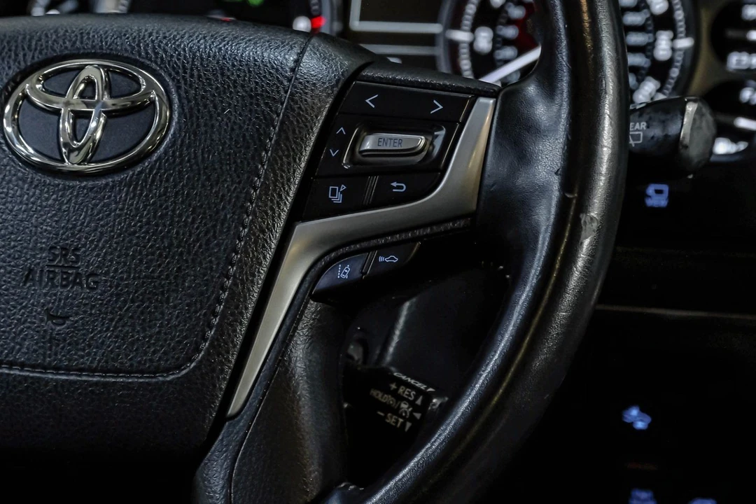 2019 Toyota J200 Land Cruiser - Image 25 of 31
