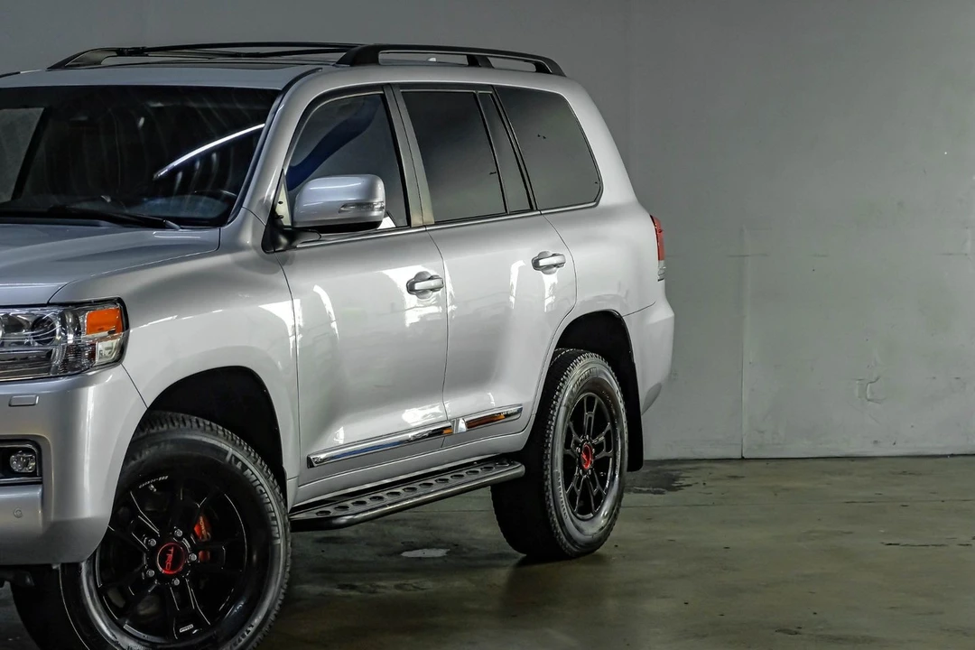2019 Toyota J200 Land Cruiser - Image 10 of 31
