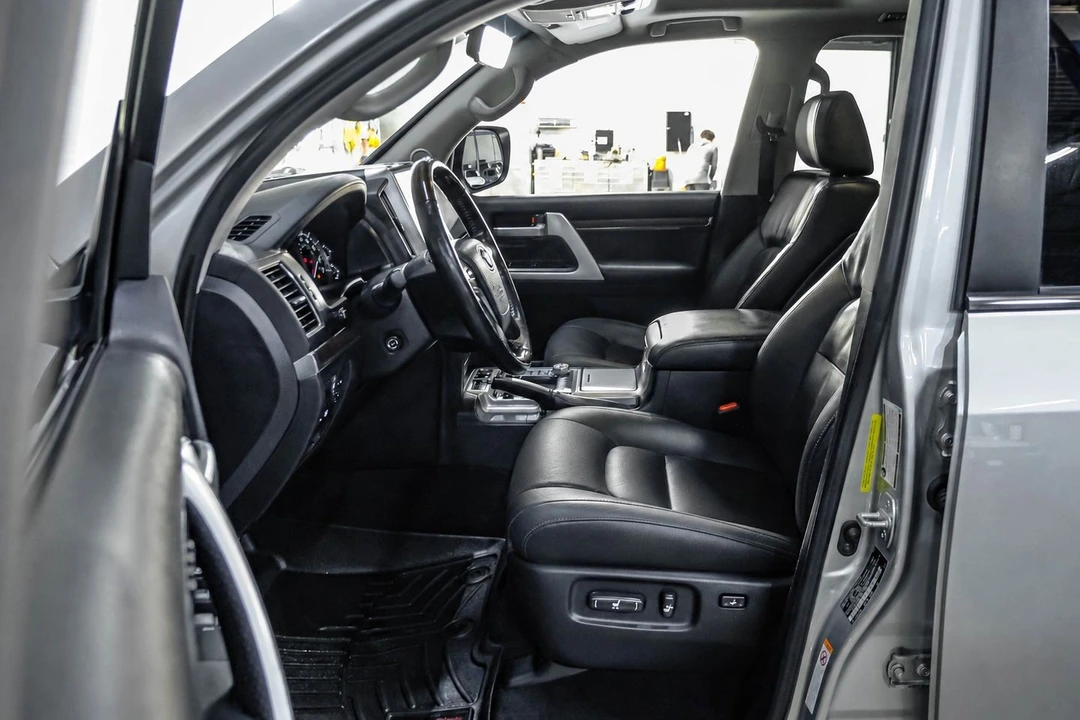 2019 Toyota J200 Land Cruiser - Image 4 of 31