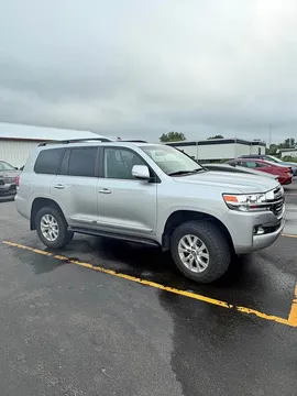 2019 Toyota Land Cruiser Base